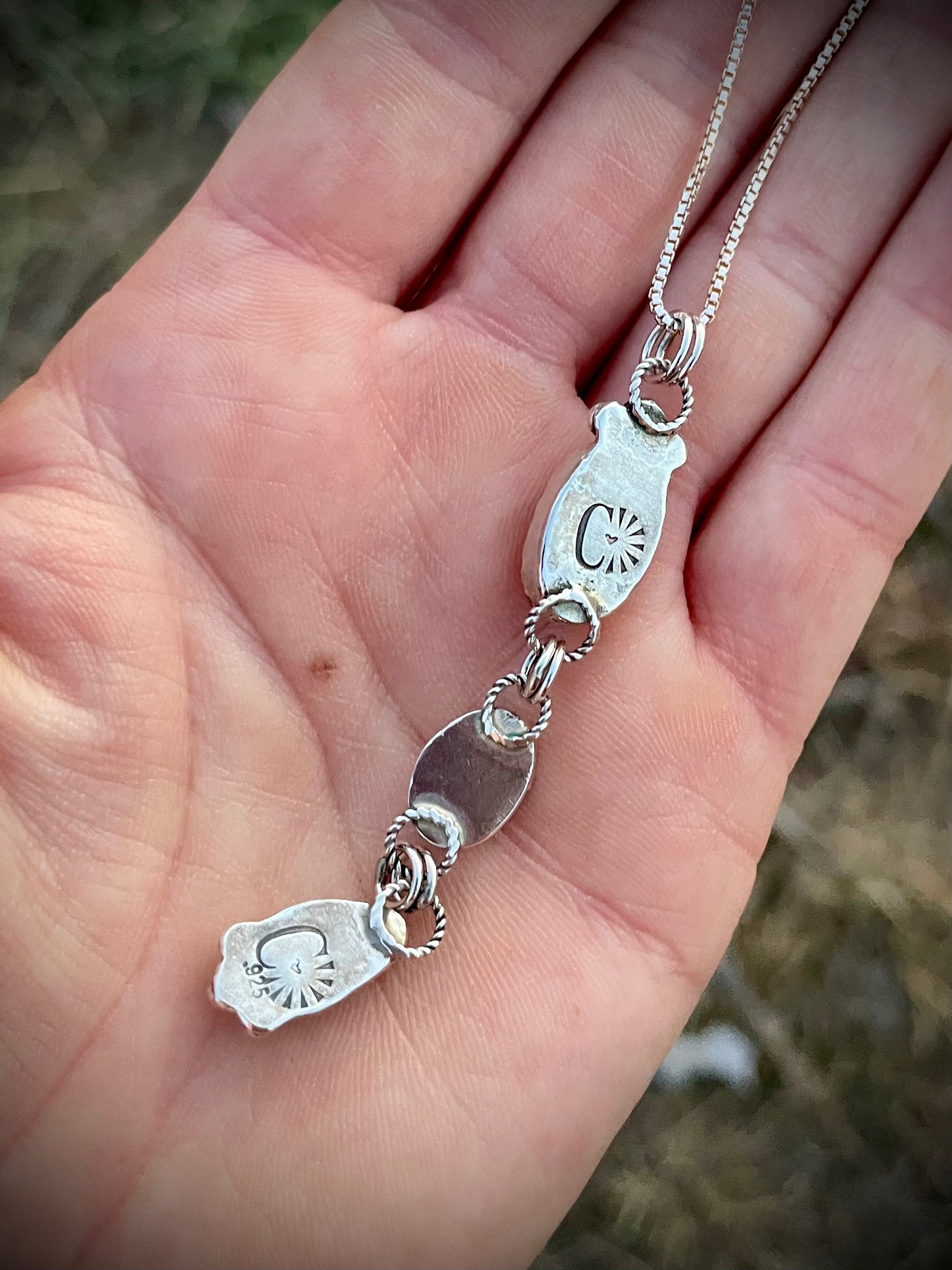 Dainty Spiny Lariat Necklace