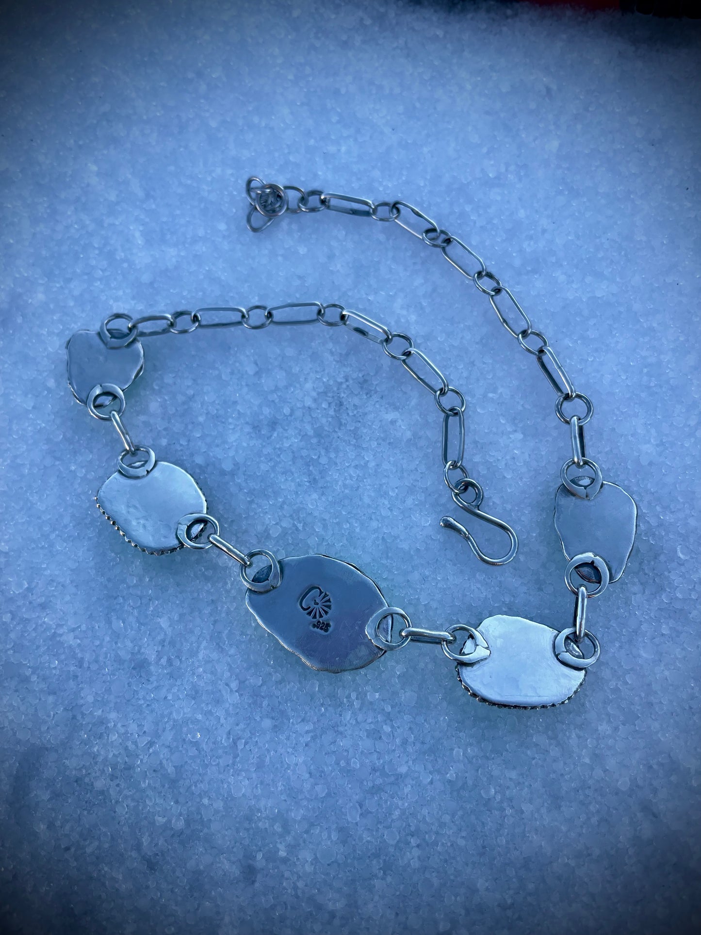 Carico Lake Green Apple Choker