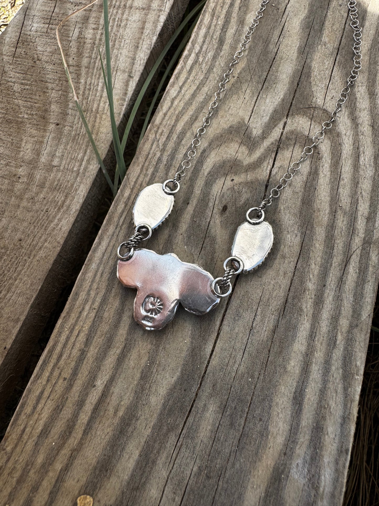 Paloma Dainty Necklace