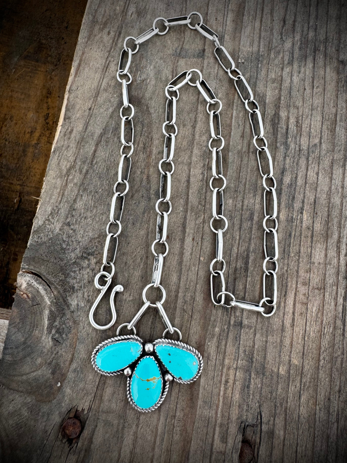 Campitos Chain Lariat