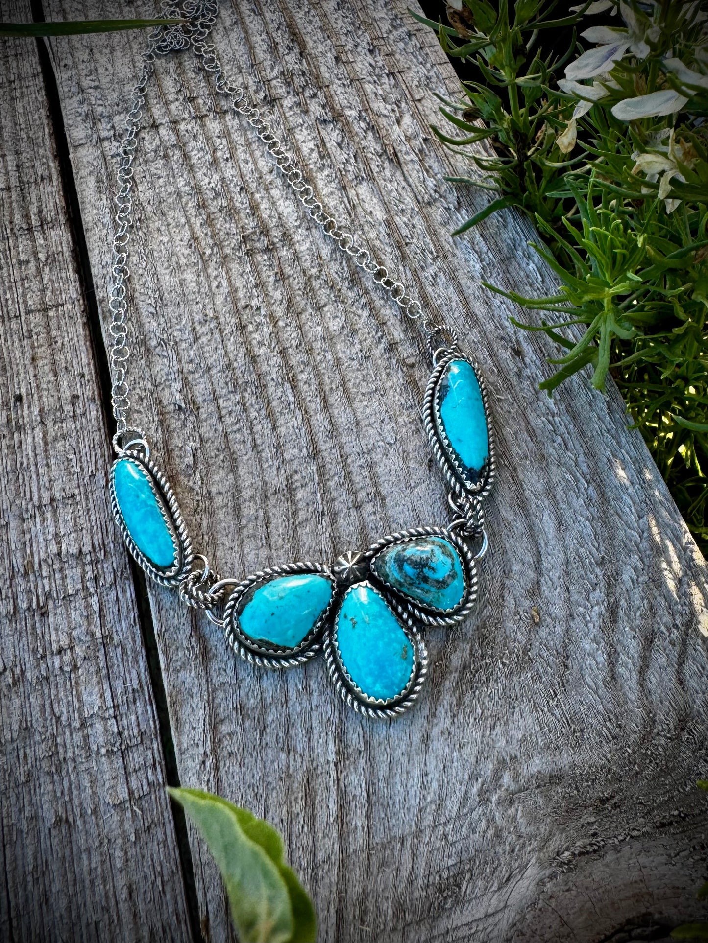Bright Kingman Dainty Cluster Necklace