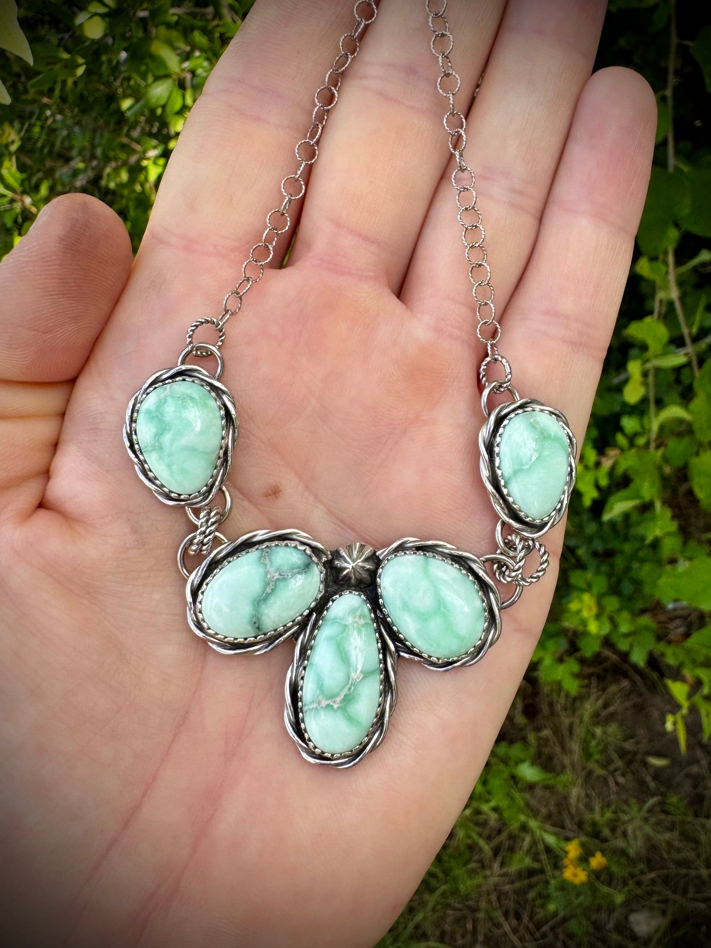 Paloma Dainty Cluster Necklace