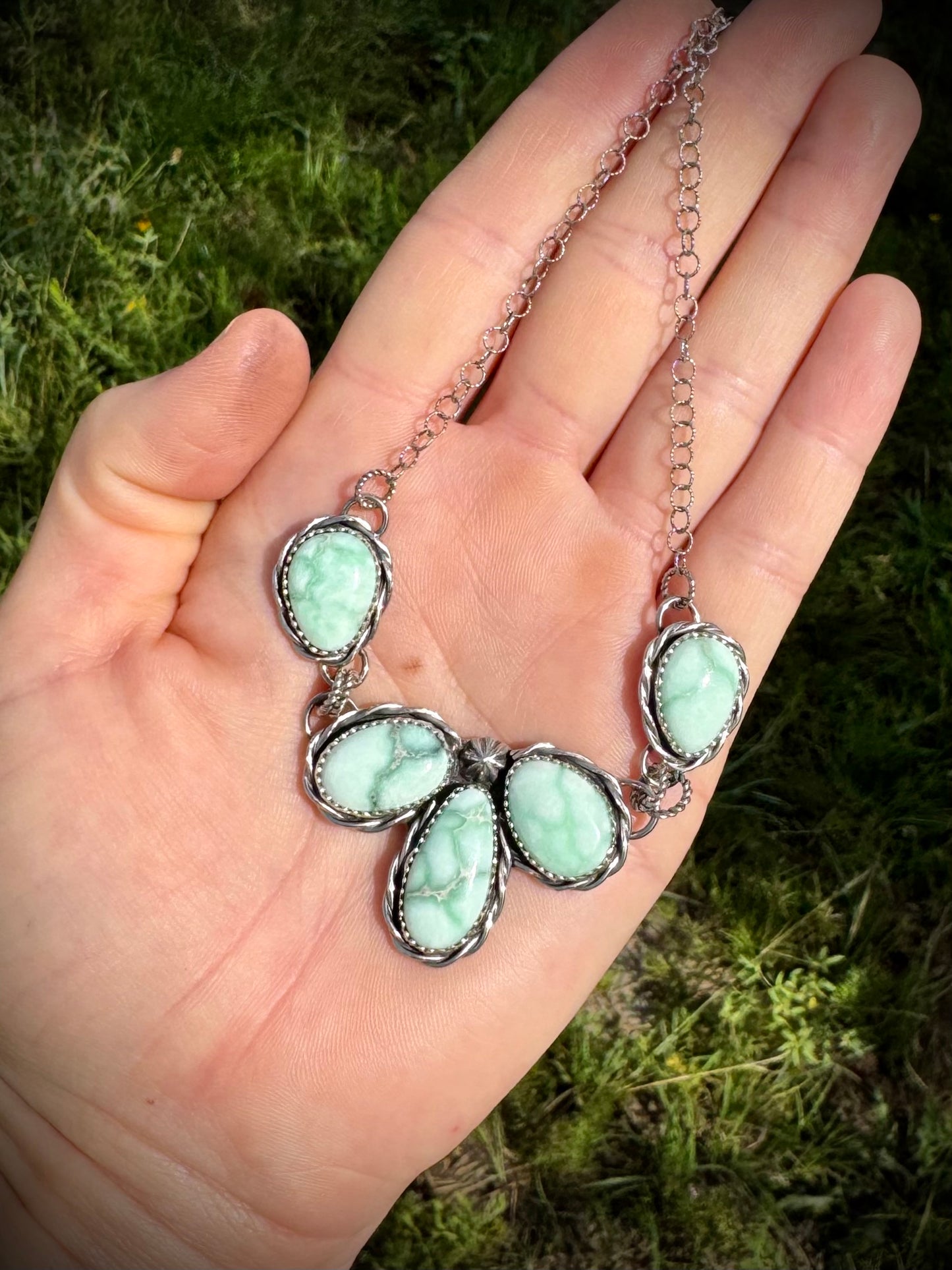 Paloma Dainty Cluster Necklace