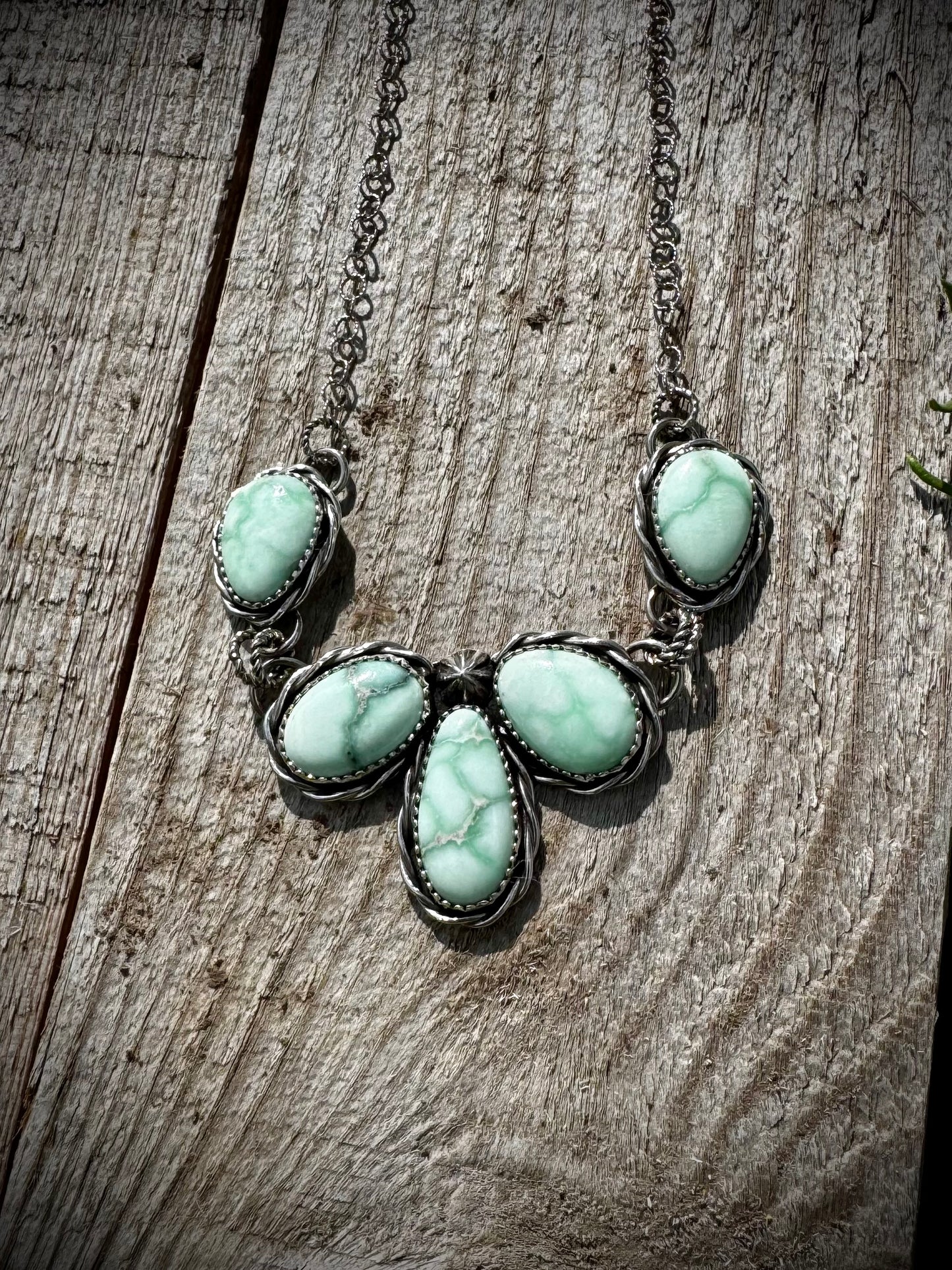 Paloma Dainty Cluster Necklace