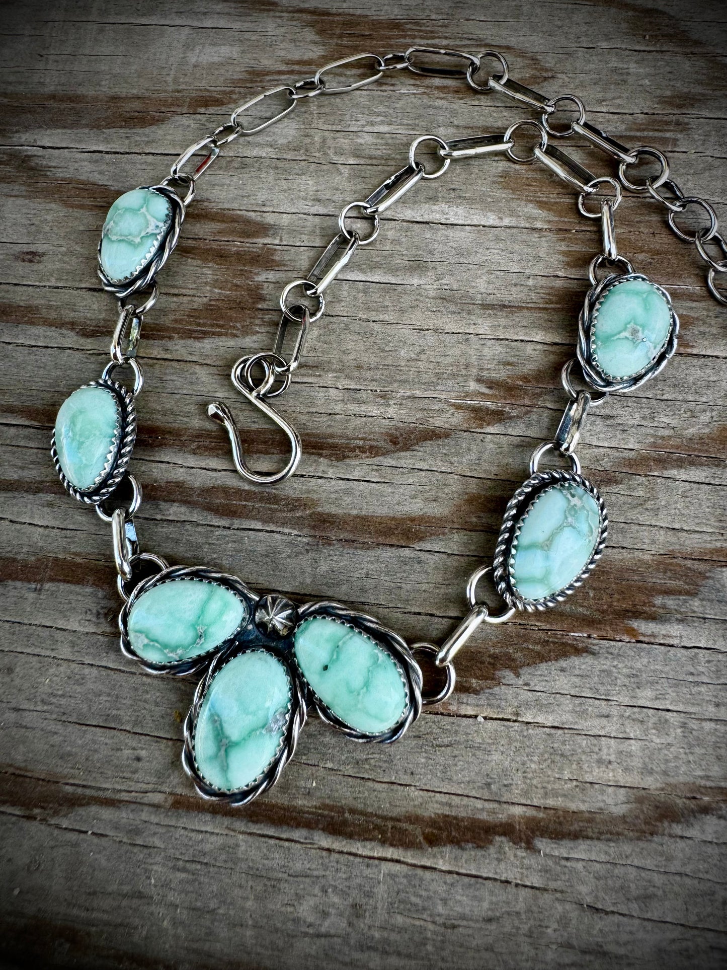 Paloma Petal Choker