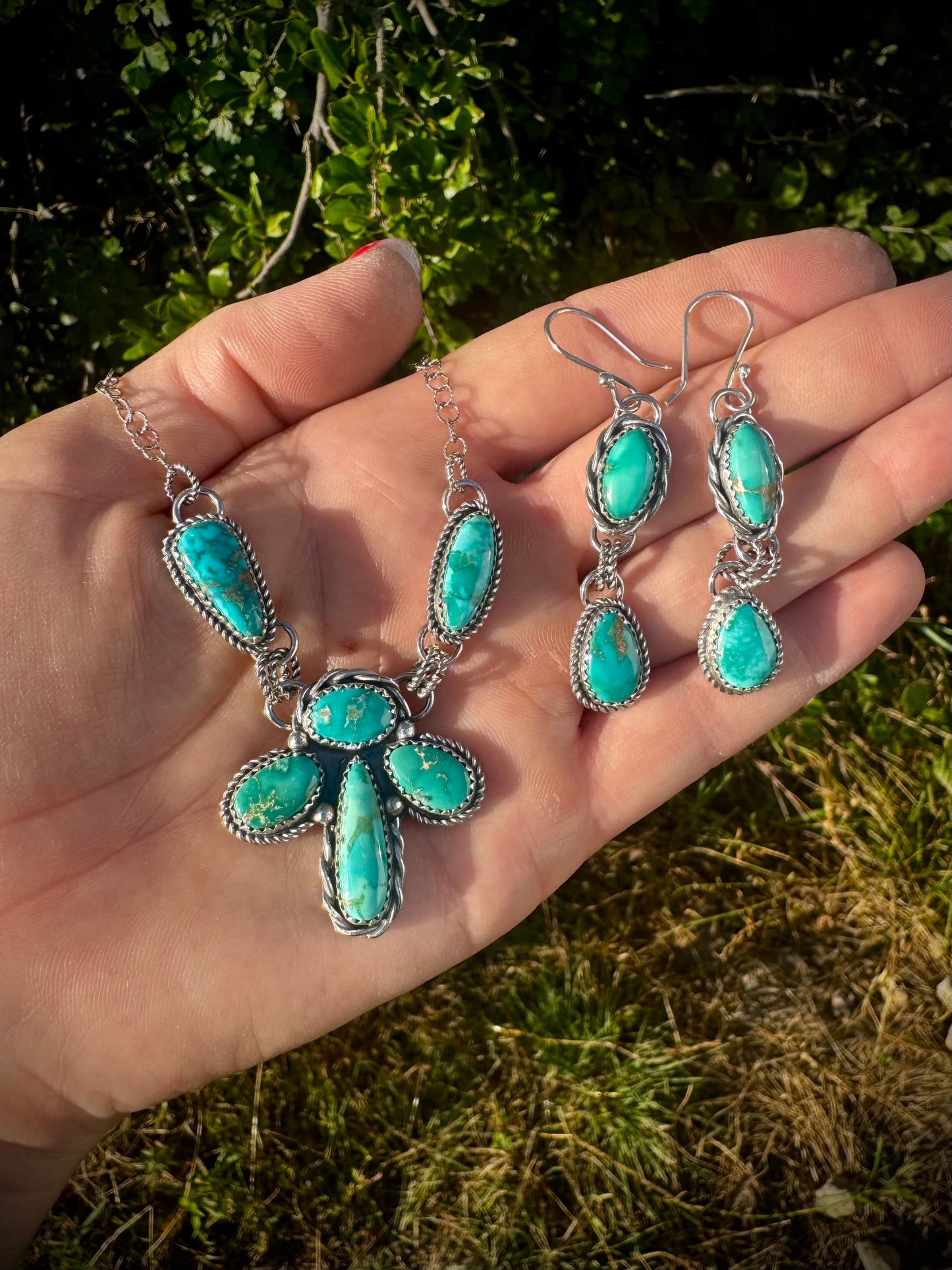 Emerald Valley Dainty Set