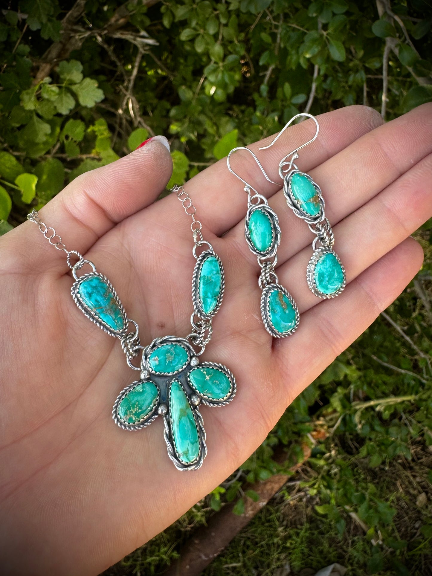 Emerald Valley Dainty Set