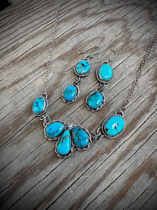 Bisbee Dainty Set
