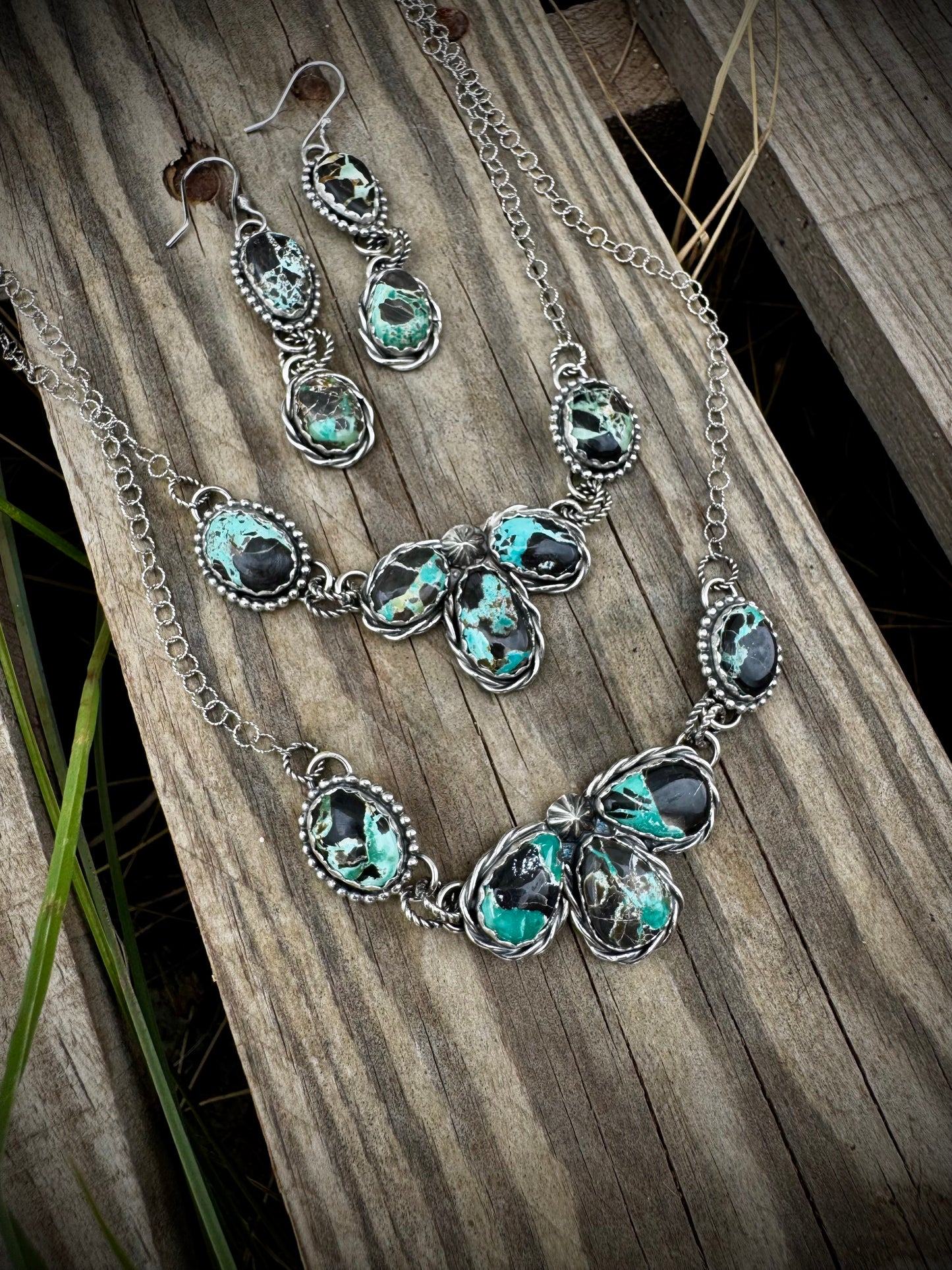 Carico Lake Dainty Pieces