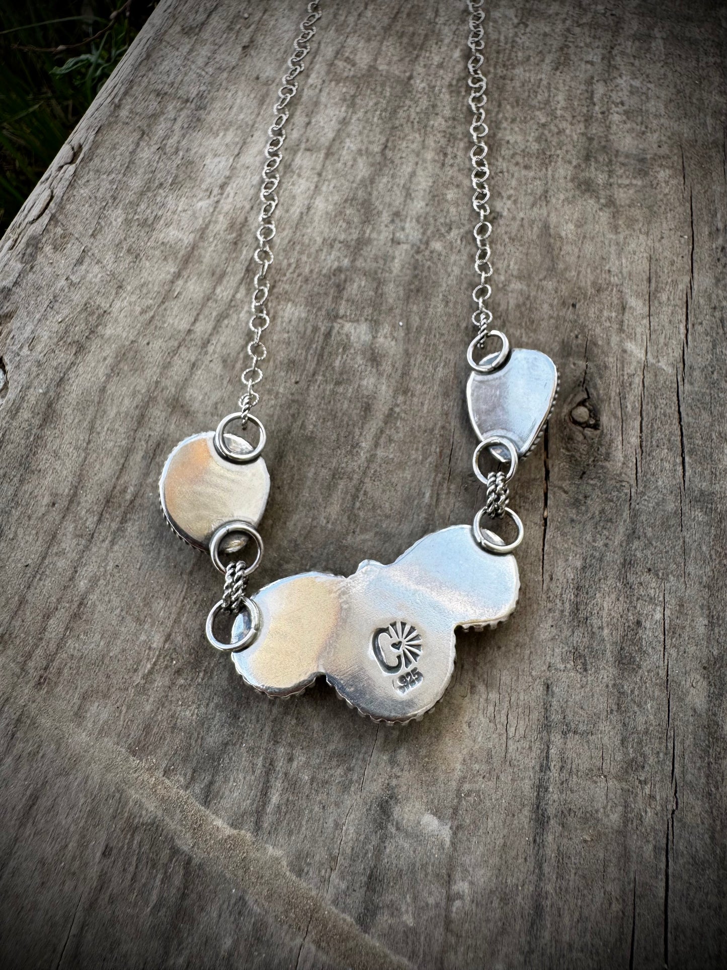 Lavendar Vantasselite Dianty Necklace