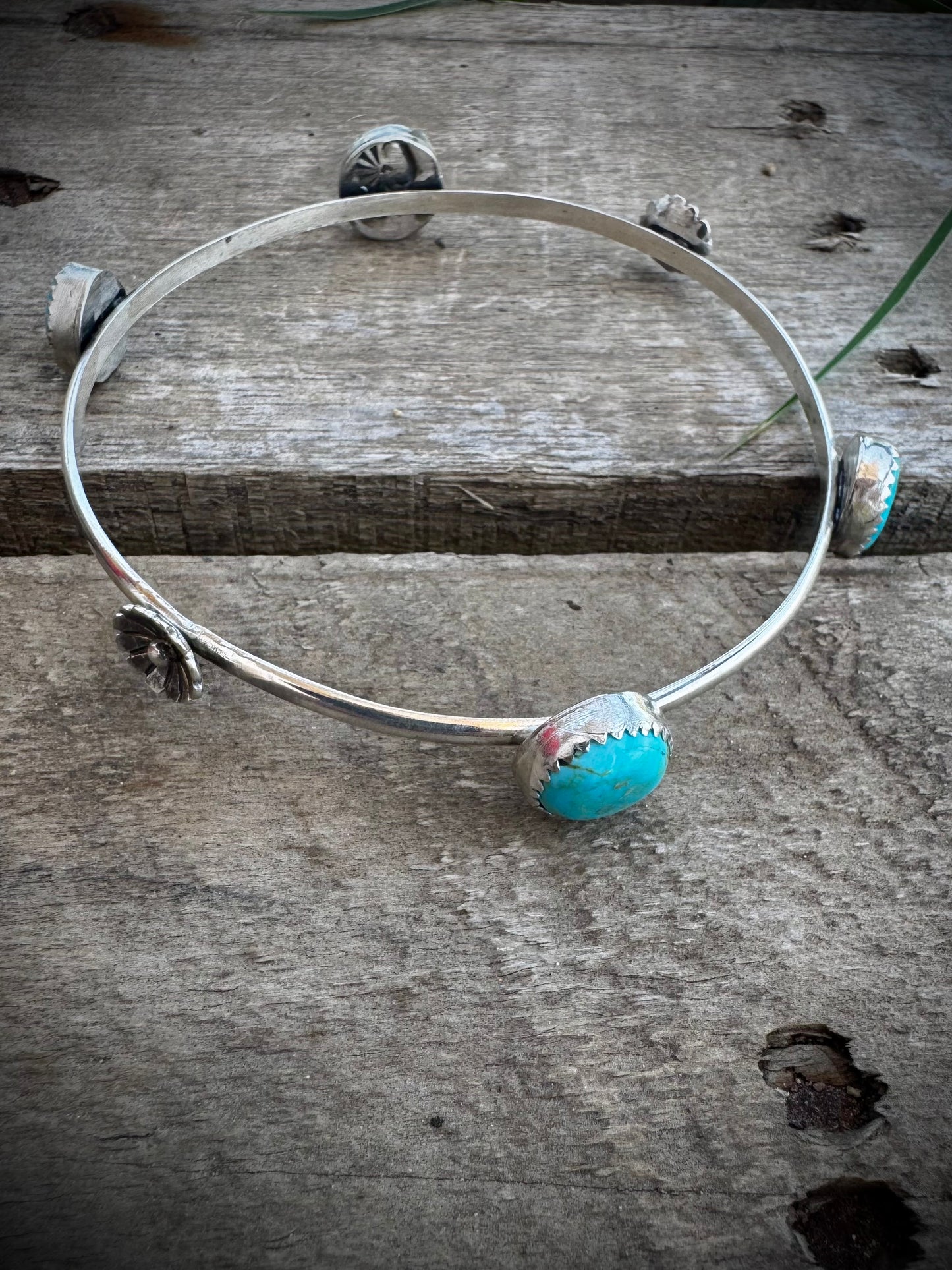 Campitos Bangle Bracelet